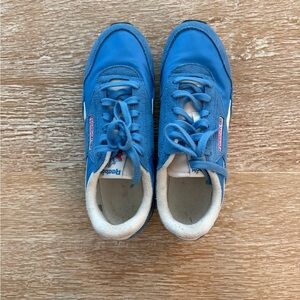 Reebok Classic Blue and White Sneakers Sz 9.5